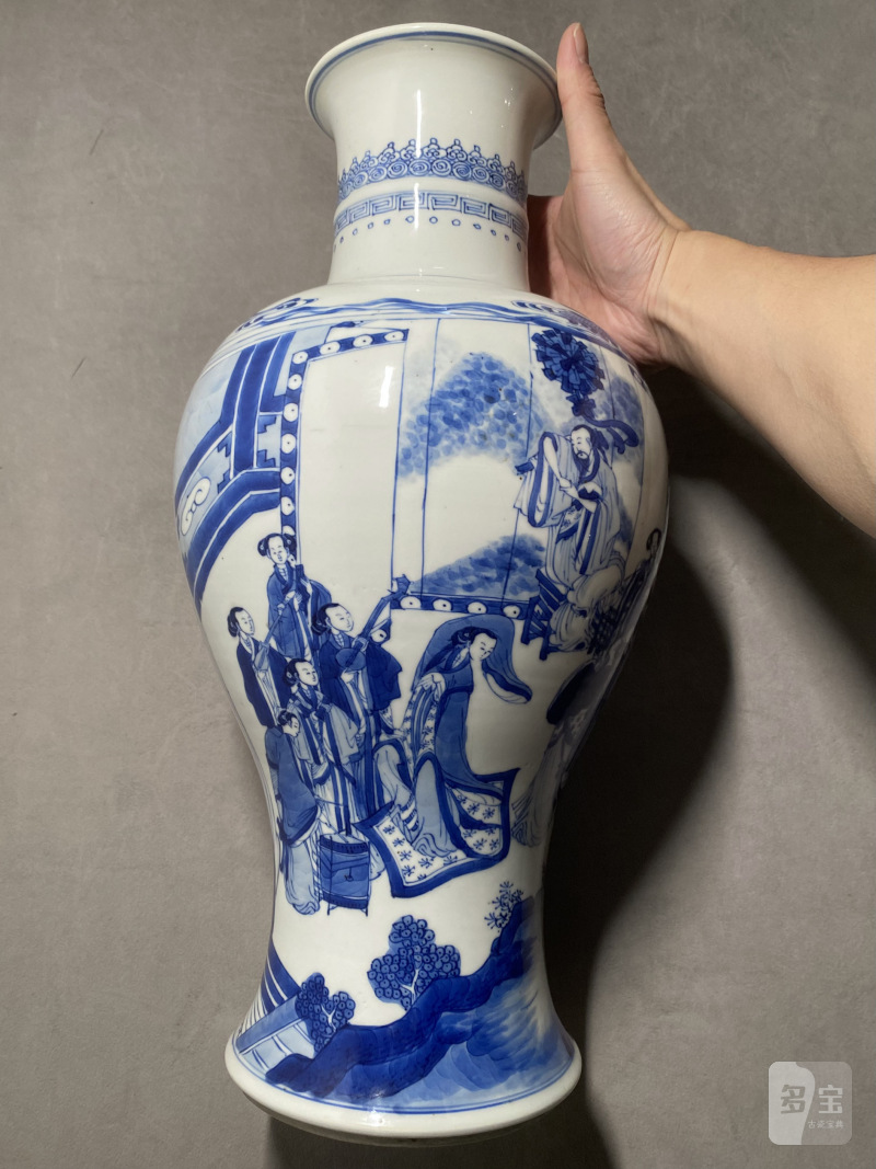 清康熙 青花鸳鸯绦故事图观音瓶 - 图6